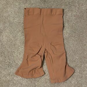 Skims Sculpting Short